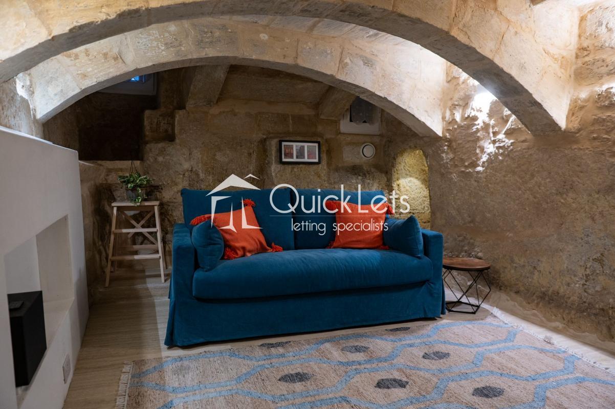 Townhouses in Valletta - Image 5