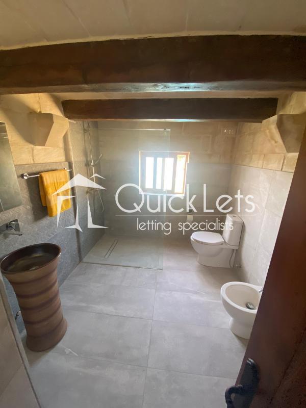 Farmhouses in Burmarrad - Image 5
