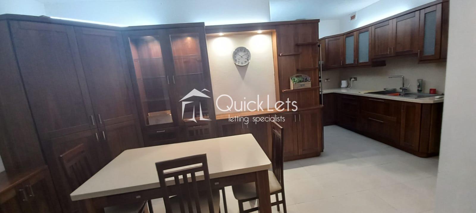 Property in Zebbug