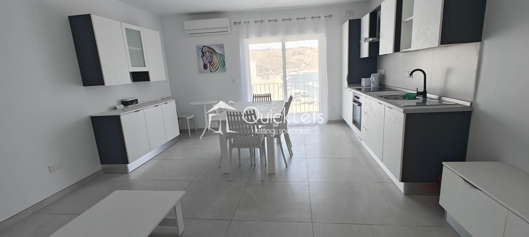 Property in Gozo - Ghajnsielem