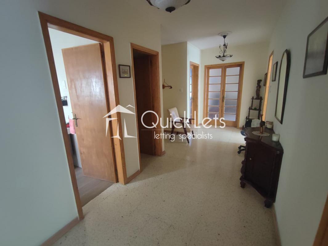 Rooms in San Gwann - Image 6