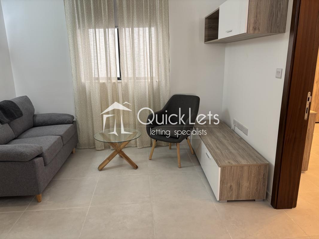 Apartments in Qrendi - Image 2