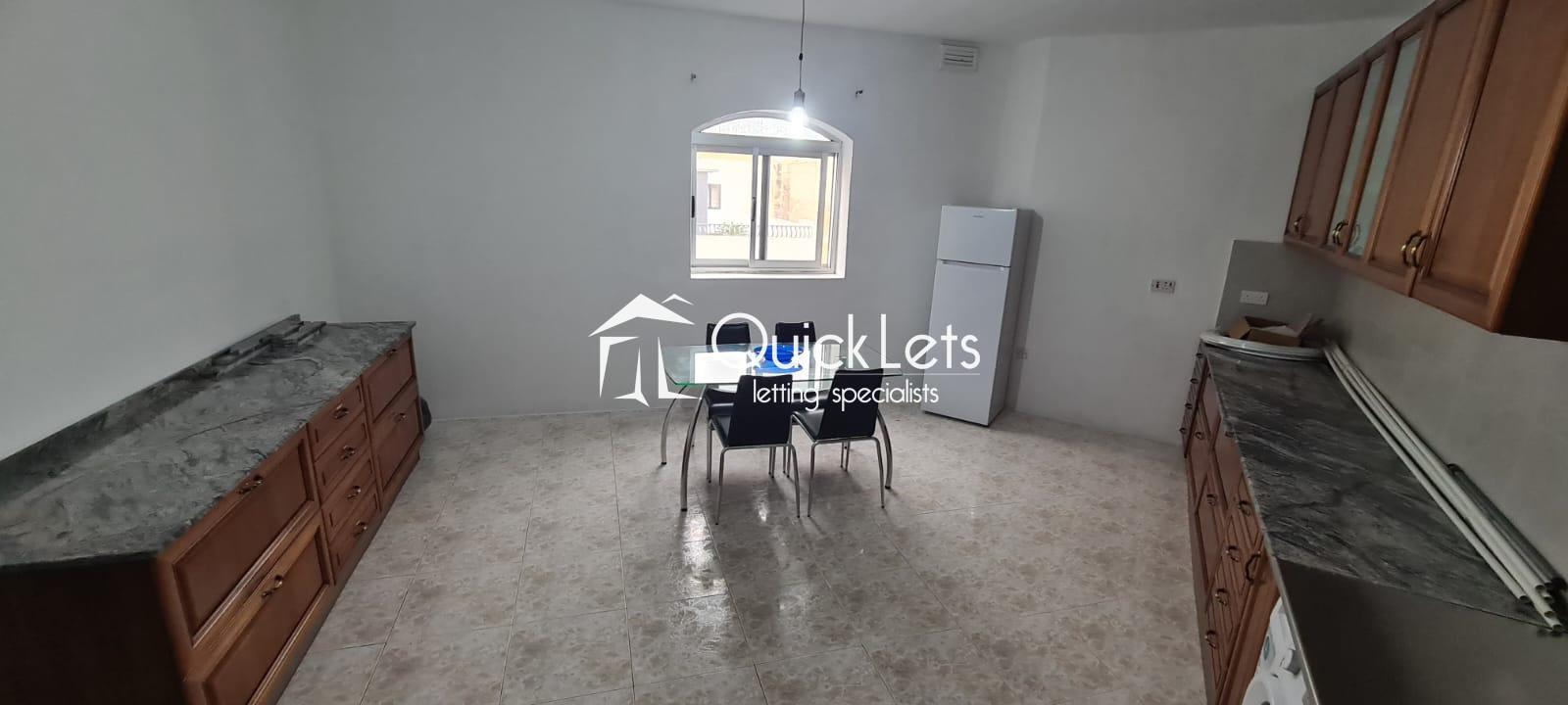 Rooms in San Gwann - Image 2