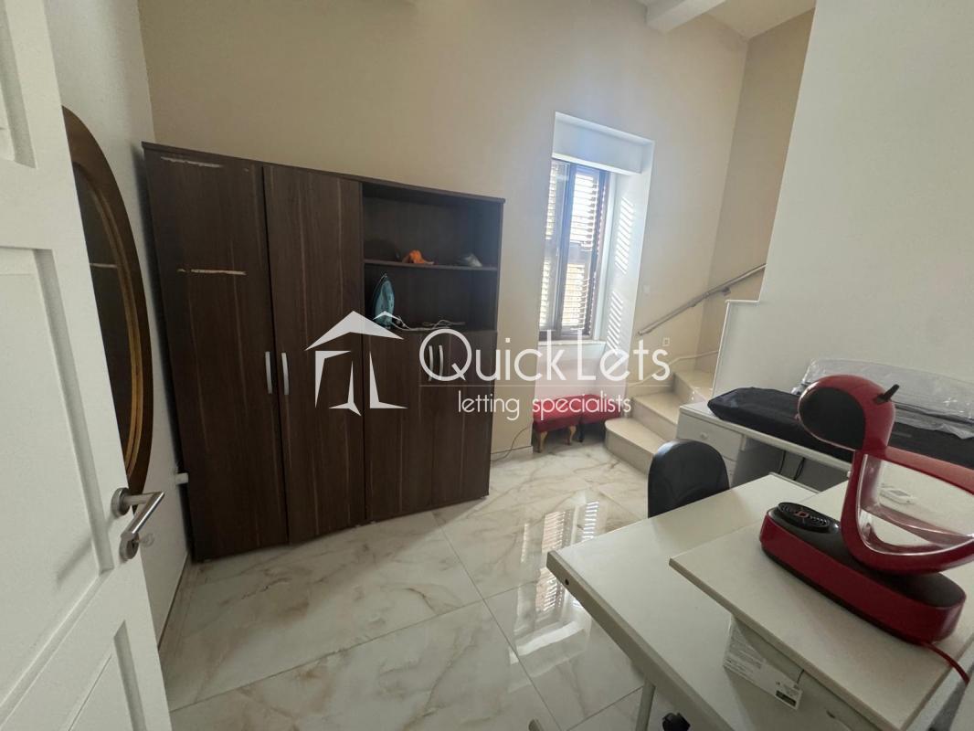 Property in Paola