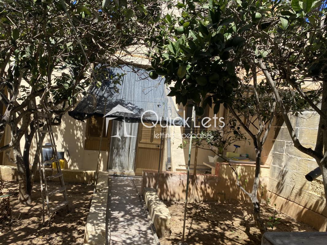 Townhouses in Gozo - Xaghra - Image 3