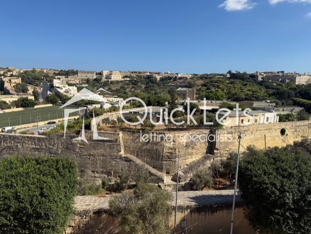 Property in Birgu