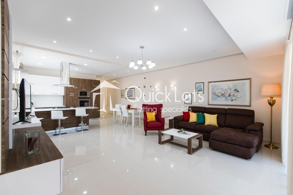 Property in Mgarr
