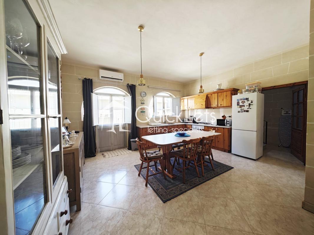 Bungalows in Gozo - Zebbug - Image 3