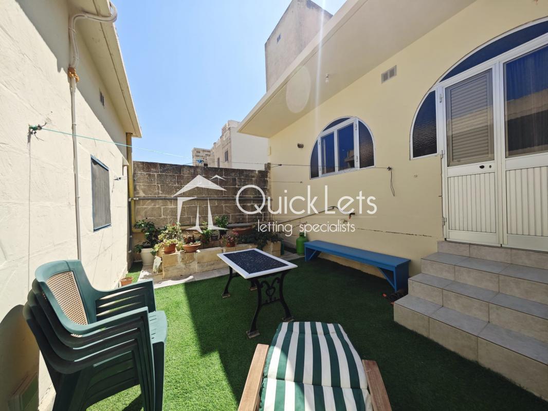 Property in Gozo - Zebbug