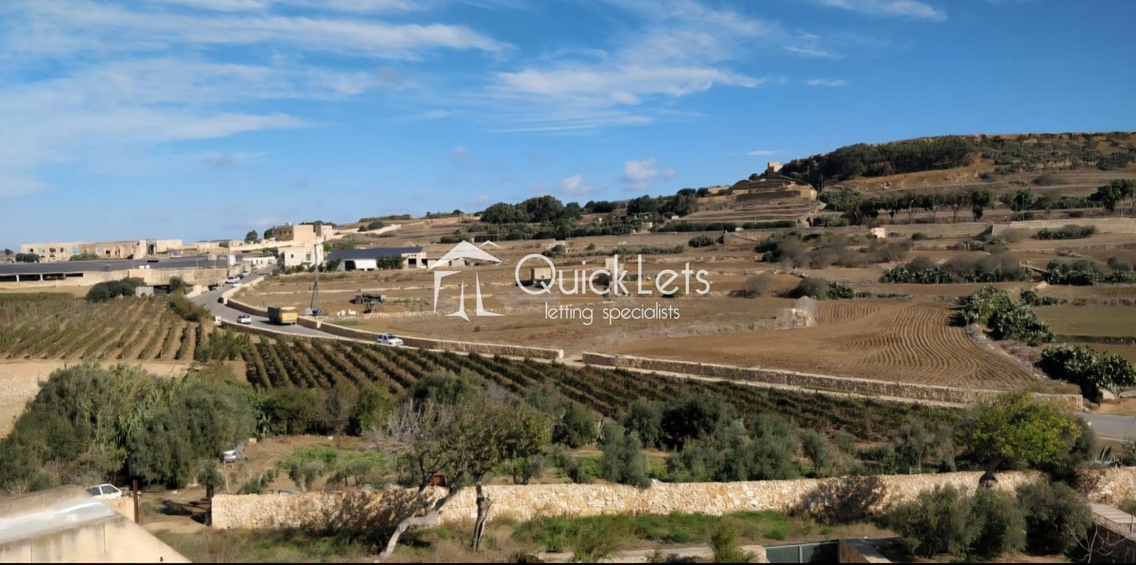 Property in Gozo - Kercem