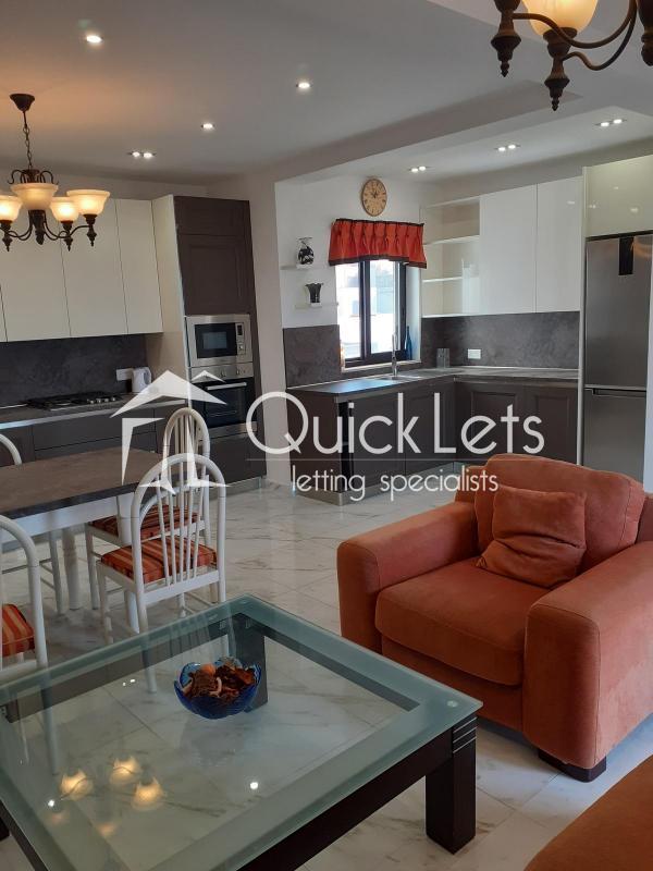 Property in Naxxar