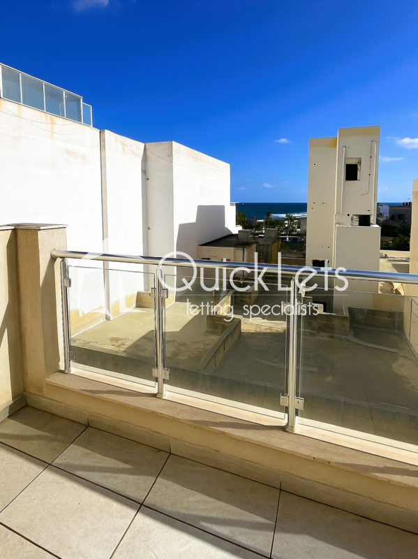 Property in Bahar ic-Caghaq