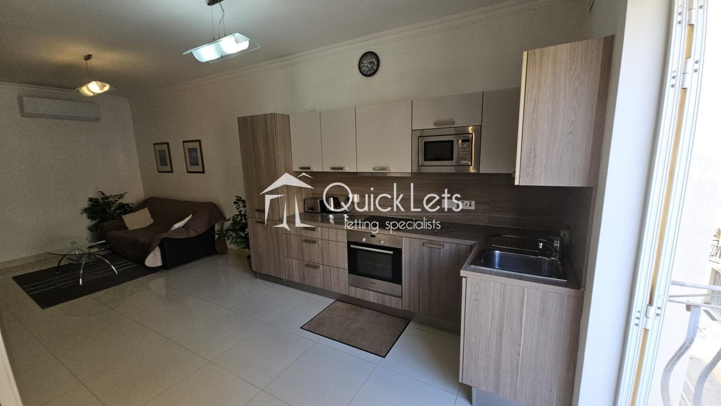 Apartments in Gzira - Image 6