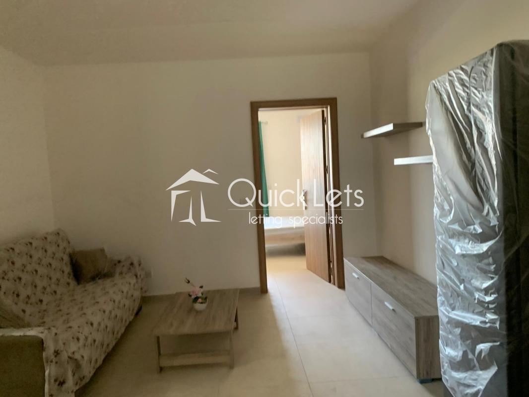 Rooms in Swieqi - Image 5
