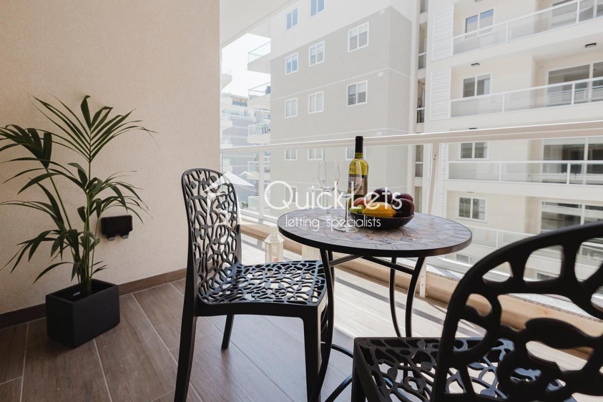 Apartments in Qawra - Image 2