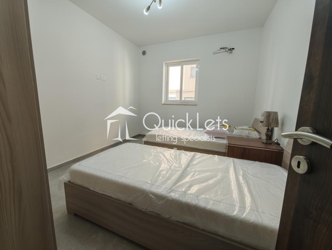 Apartments in Gzira - Image 5