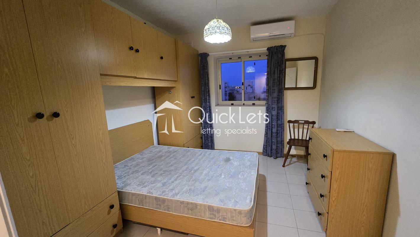Apartments in Qawra - Image 3