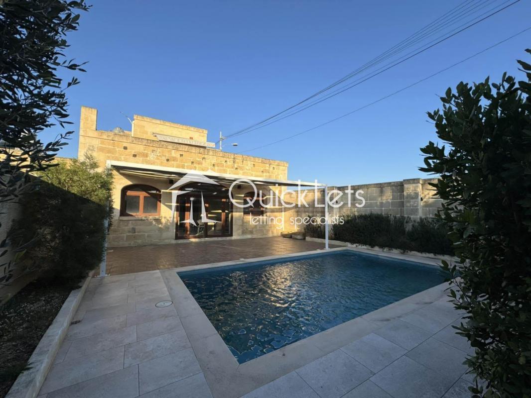 Property in Gozo - Xewkija