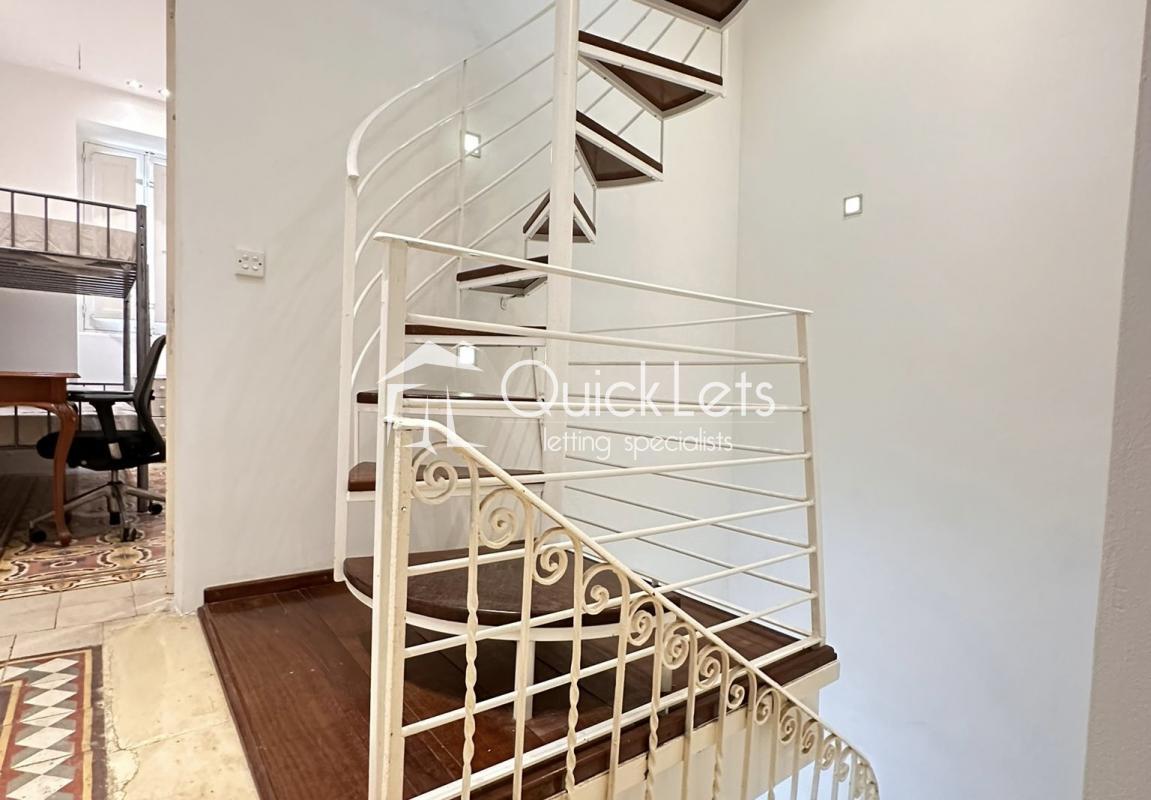 Townhouses in Gzira - Image 2