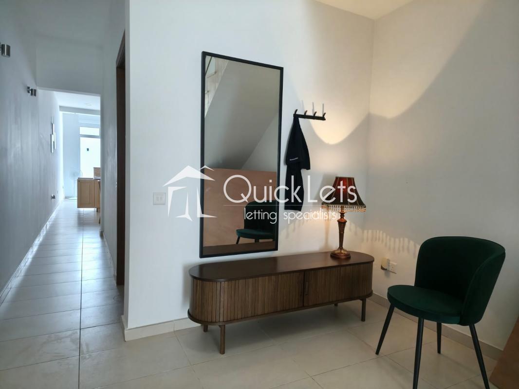 Townhouses in Paola - Image 3