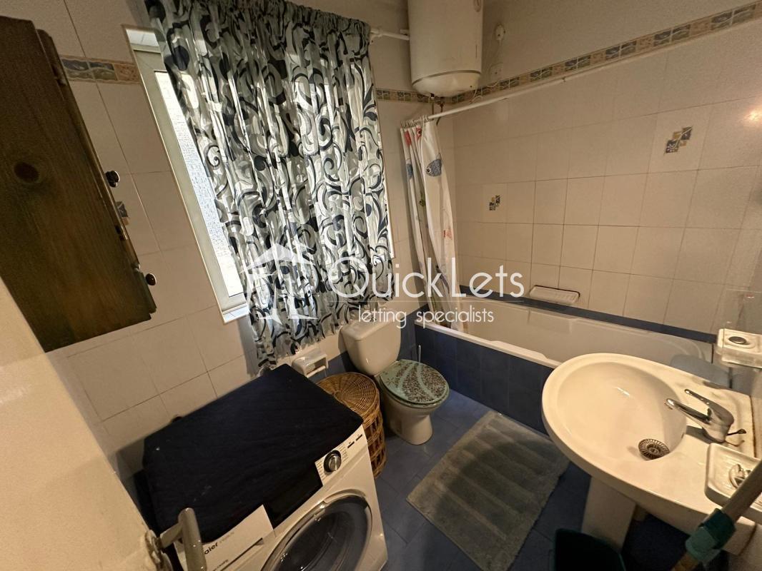 Rooms in St. Julians - Image 5