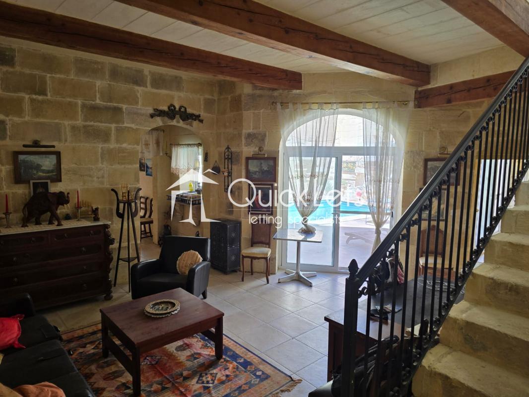 Farmhouses in Gozo - Nadur - Image 3