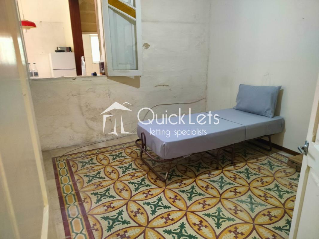 Rooms in Zabbar - Image 3