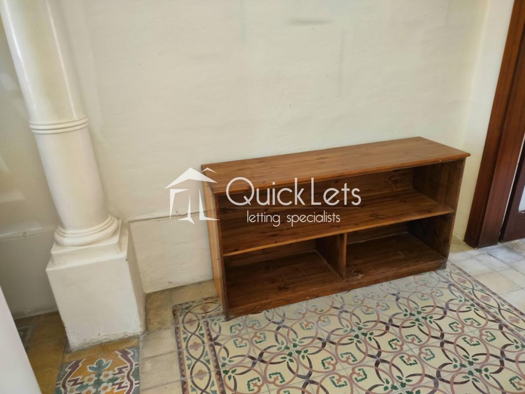 Rooms in Zabbar - Image 4