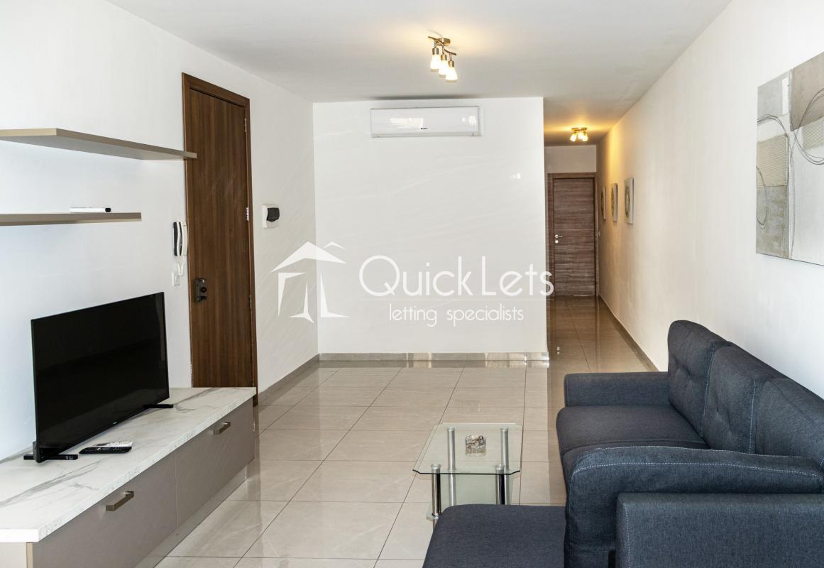 Rooms in Sliema - Image 4