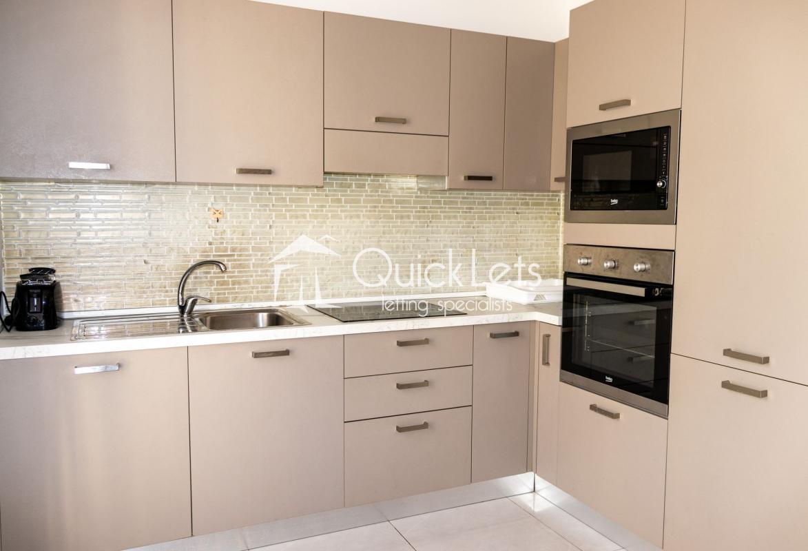 Rooms in Sliema - Image 2