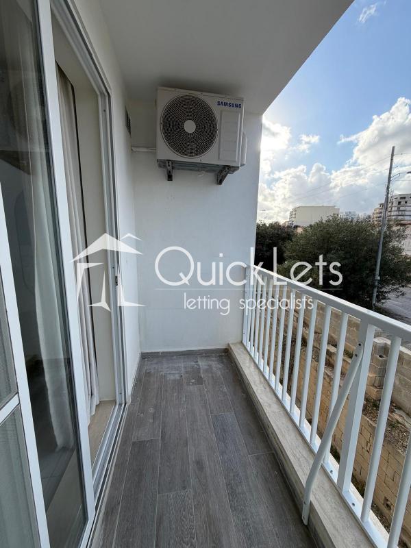 Apartments in Xemxija - Image 6