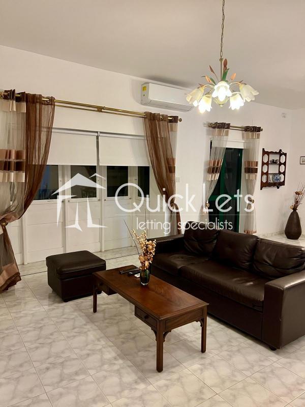 Rooms in Sliema - Image 5
