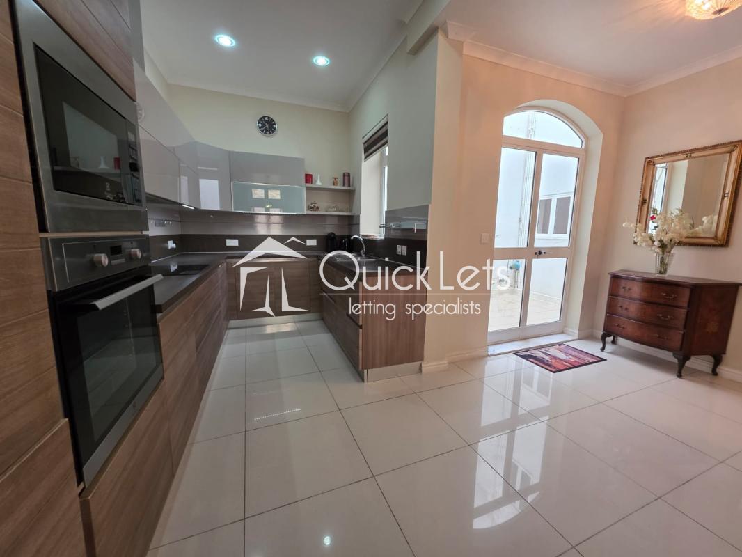 Property in Birgu