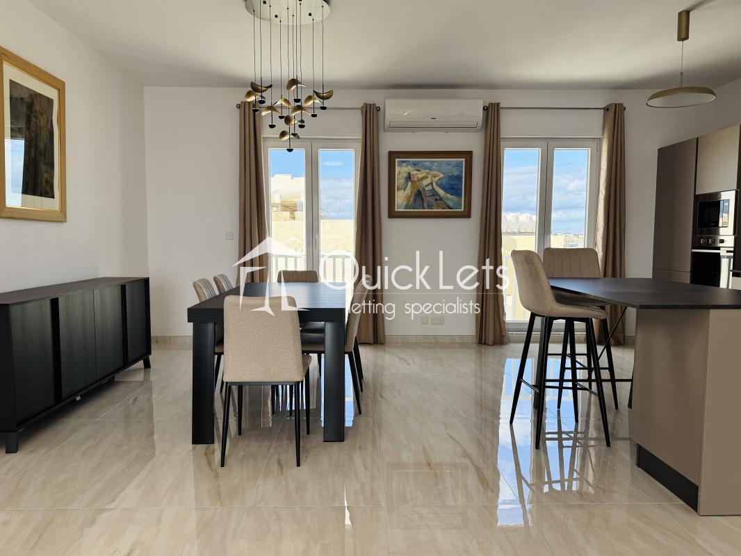 Duplex Penthouse in Mosta - Image 2