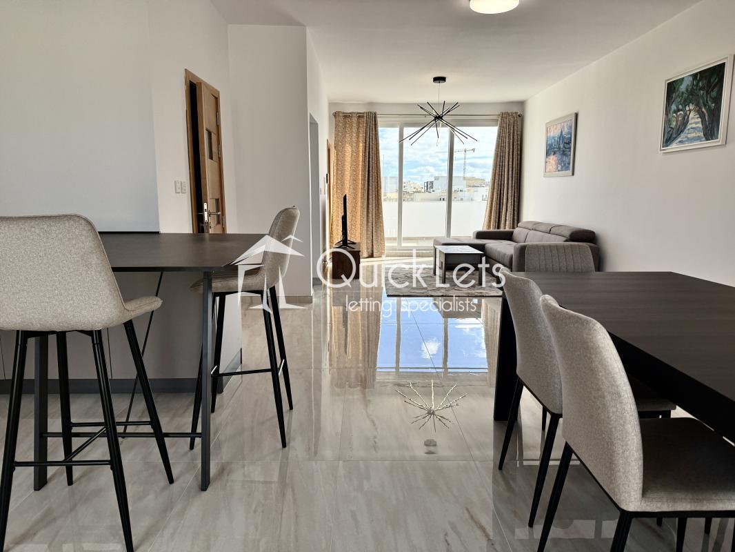 Duplex Penthouse in Mosta - Image 5