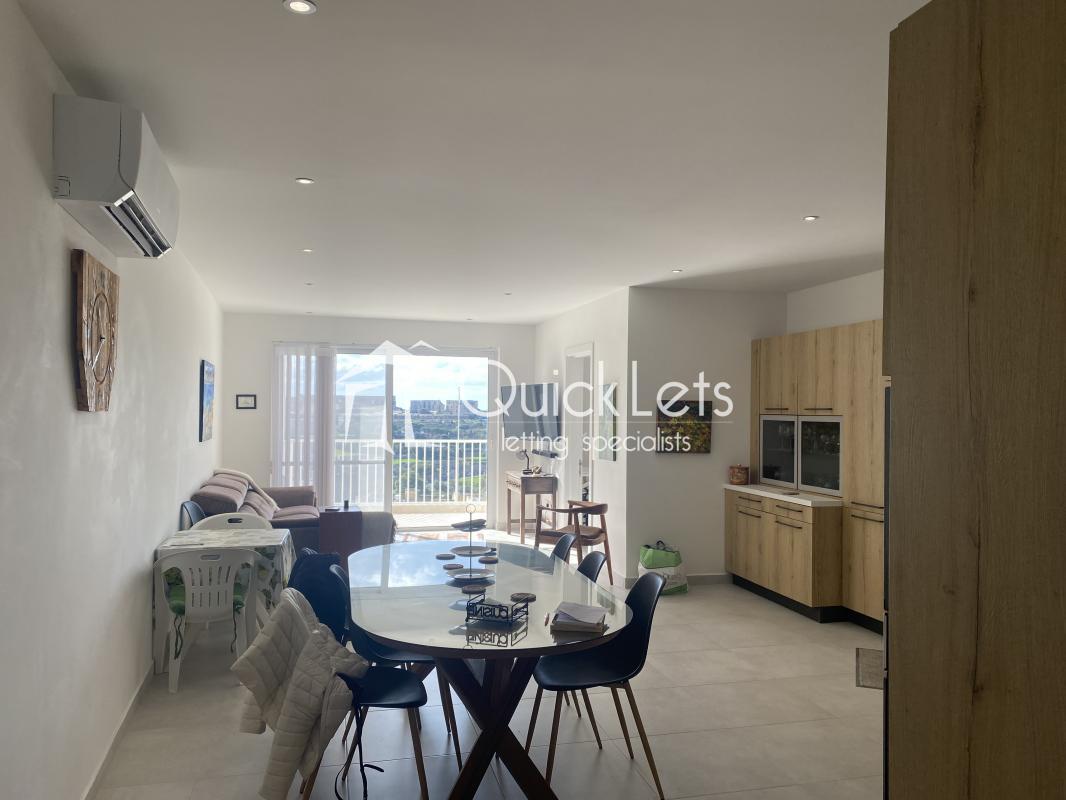 Property in Gozo - Ghajnsielem