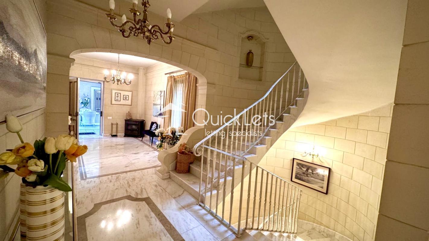 Detached Villa in Swieqi - Image 4