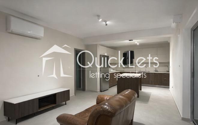 Property in Qawra