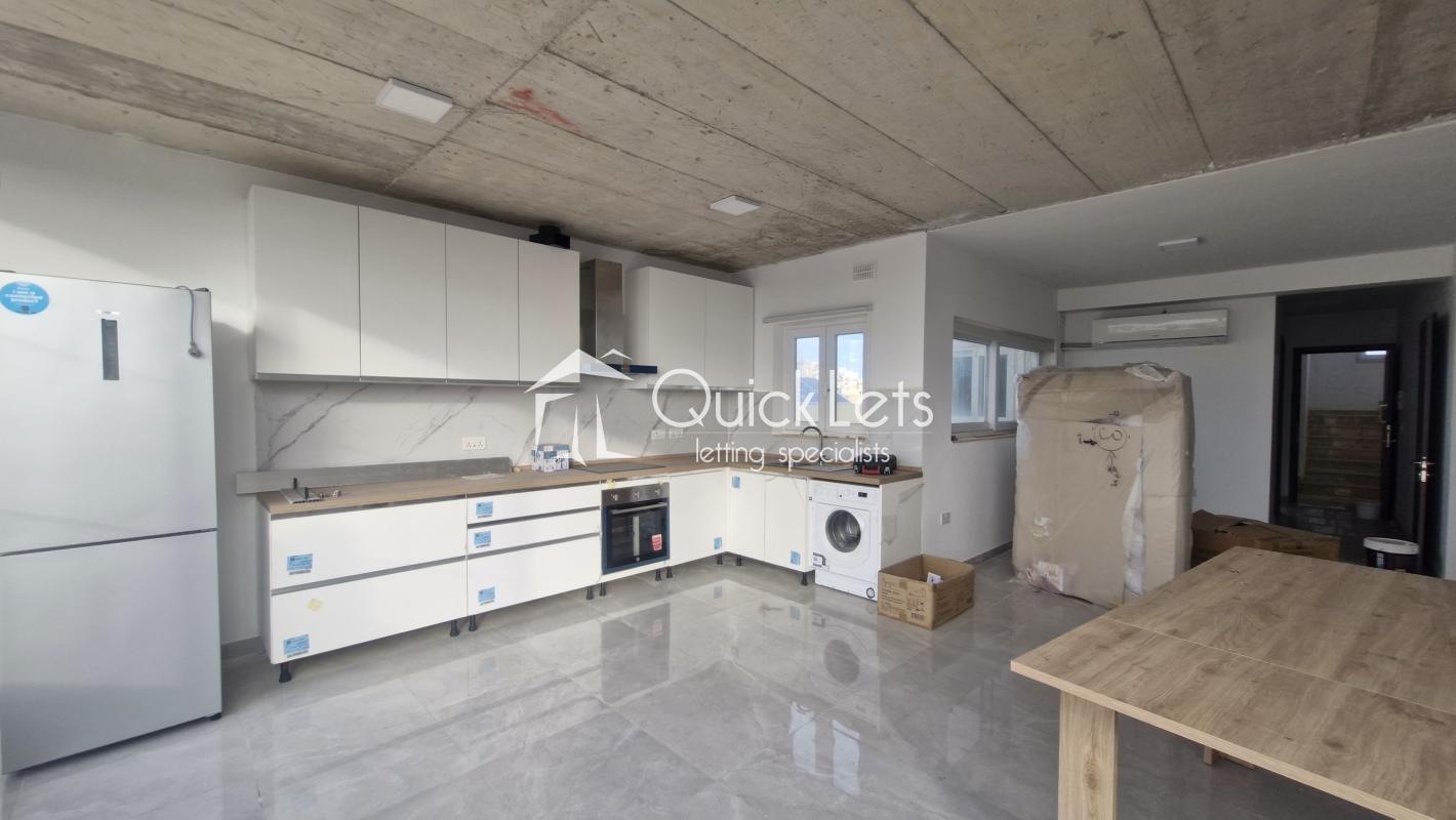 Property in Naxxar