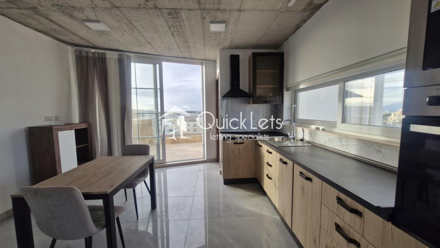 Studio Penthouse in Naxxar - Image 4
