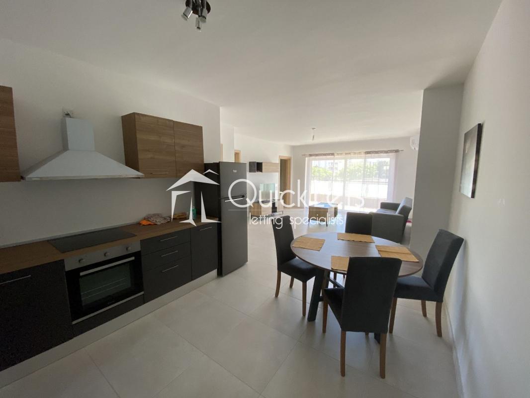 Property in Gudja