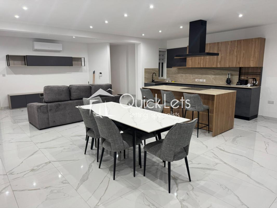 Townhouses in Birkirkara - Image 3