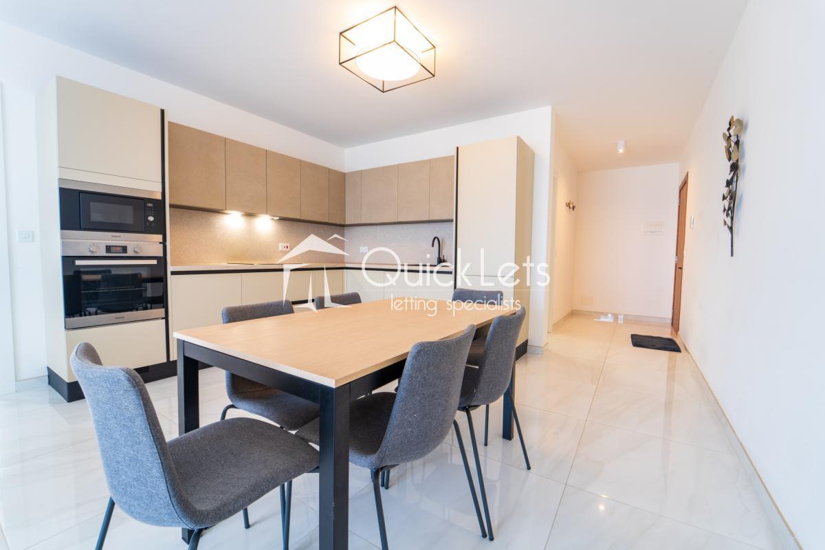 Apartments in Qawra - Image 2