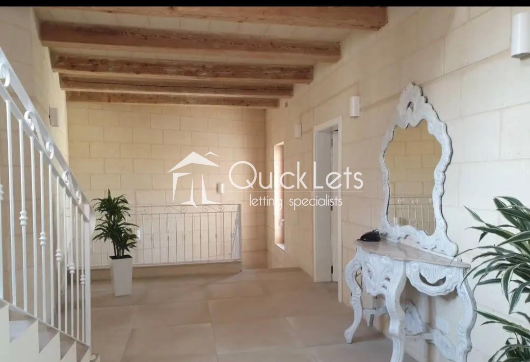 Farmhouses in Gozo - Xewkija - Image 6