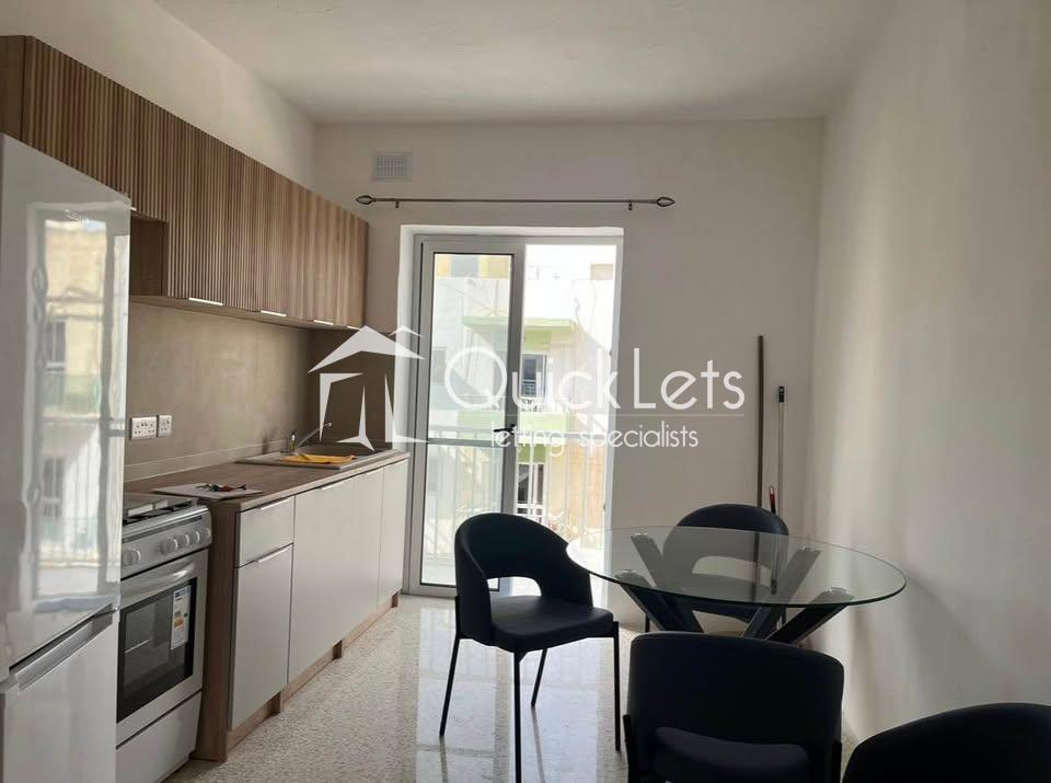 Property in Qawra