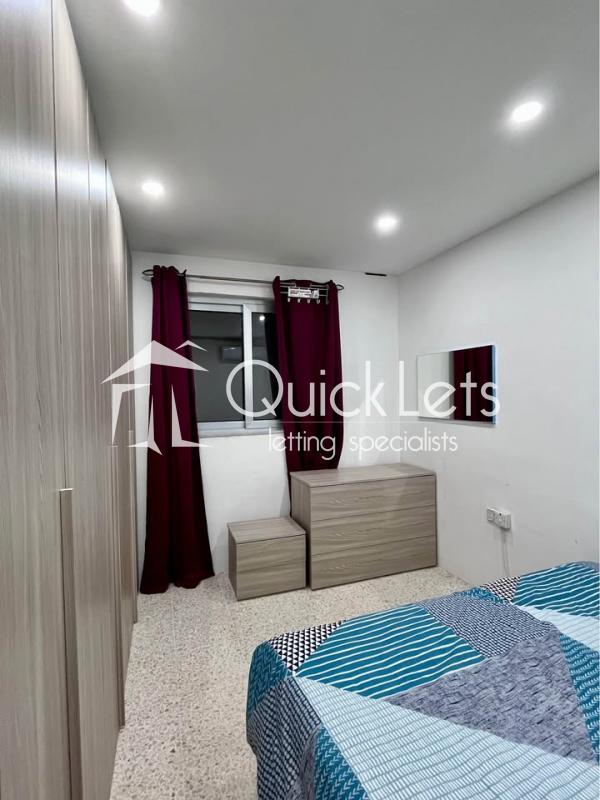 Rooms in Qawra - Image 3