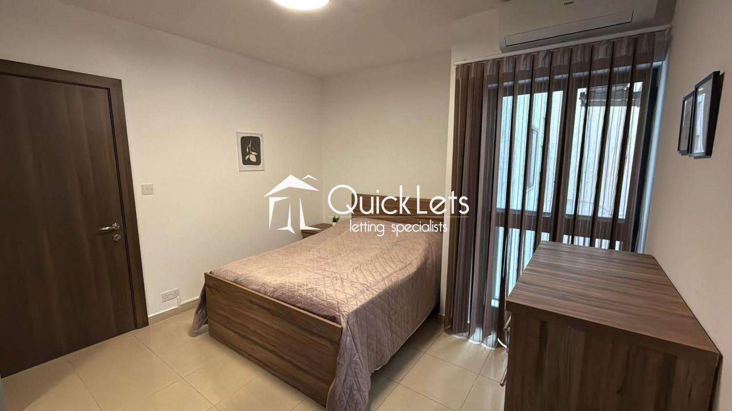 Apartments in Gzira - Image 2