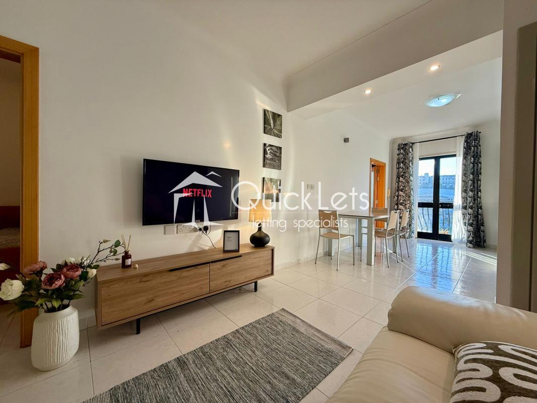 Apartments in Gzira - Image 4