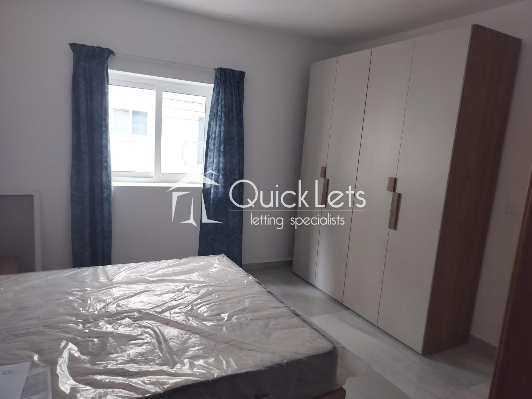 Apartments in Gzira - Image 2