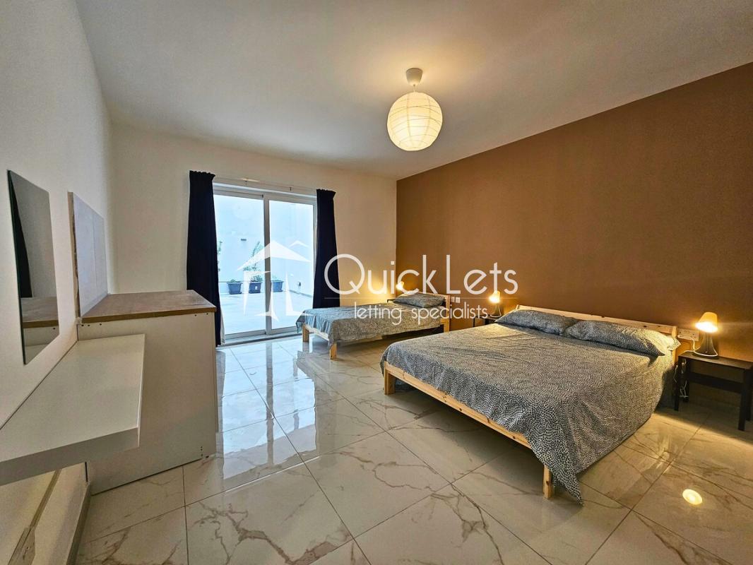 Apartments in Qawra - Image 3